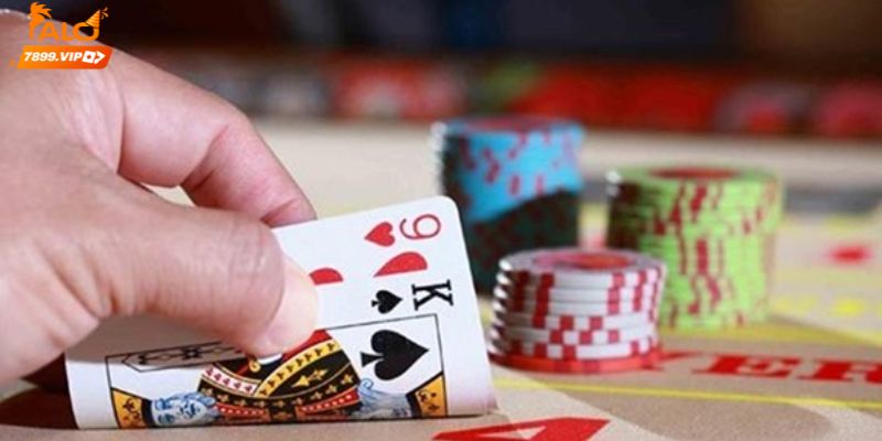 Giới thiệu game bài Alo789